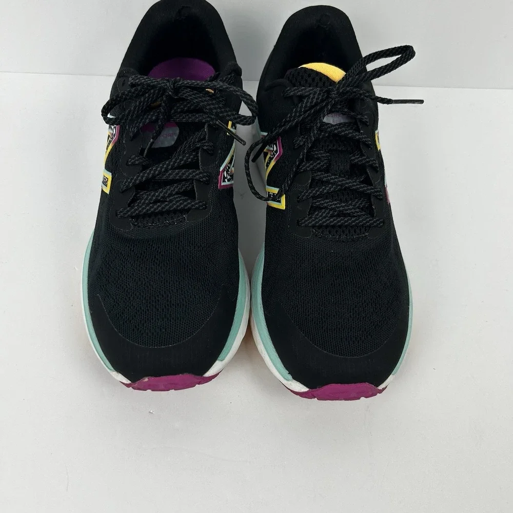 New Balance® (Women's 8 B) Fresh Foam™ Running Shoes in Black Surf